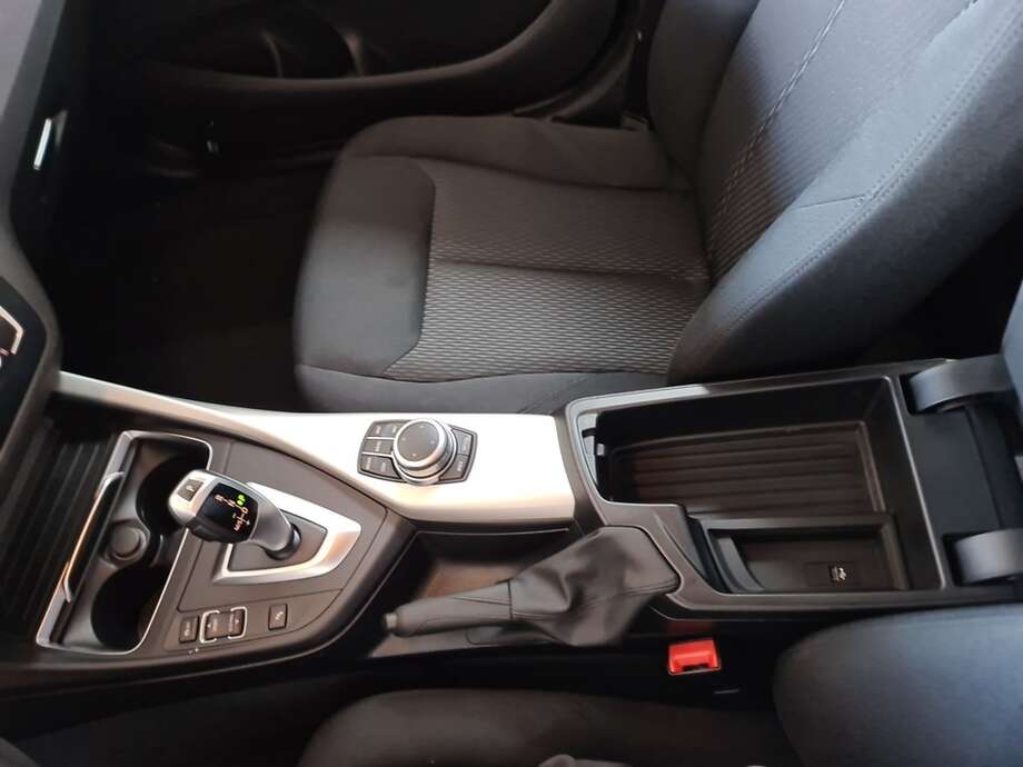 BMW 118d (Bild 23/24)
