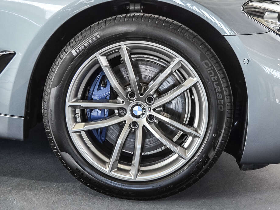 BMW 530i (Bild 6/16)
