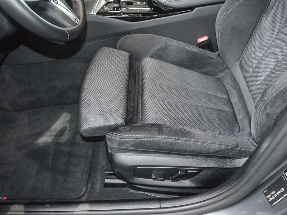 BMW 530i (Bild 14/16)