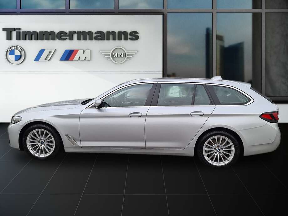 BMW 520d xDrive (Bild 2/24)
