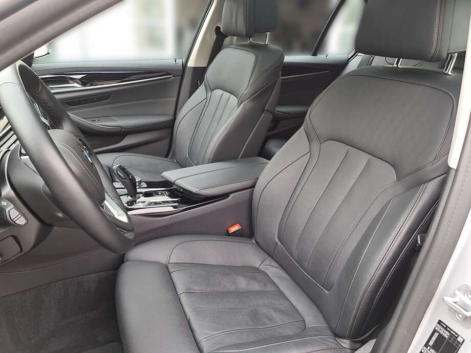 BMW 520d xDrive (Bild 16/24)