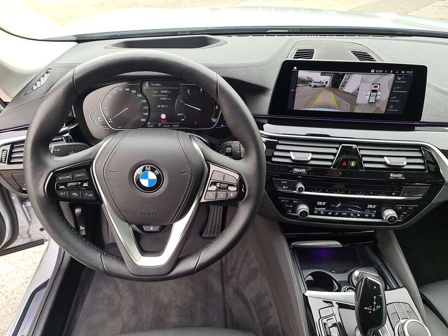 BMW 520d xDrive (Bild 24/24)