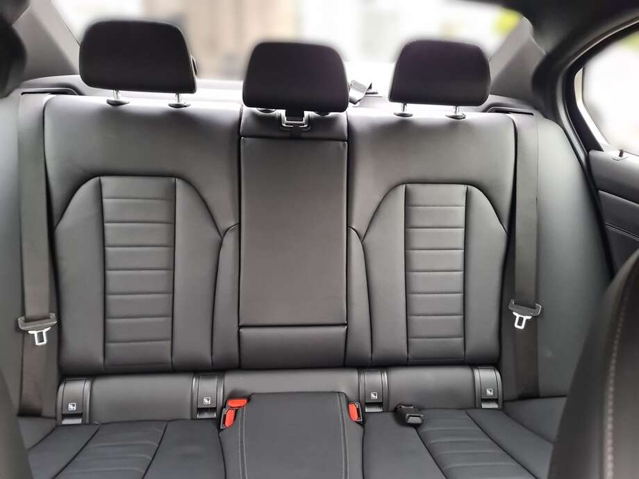BMW 320d (Bild 19/24)
