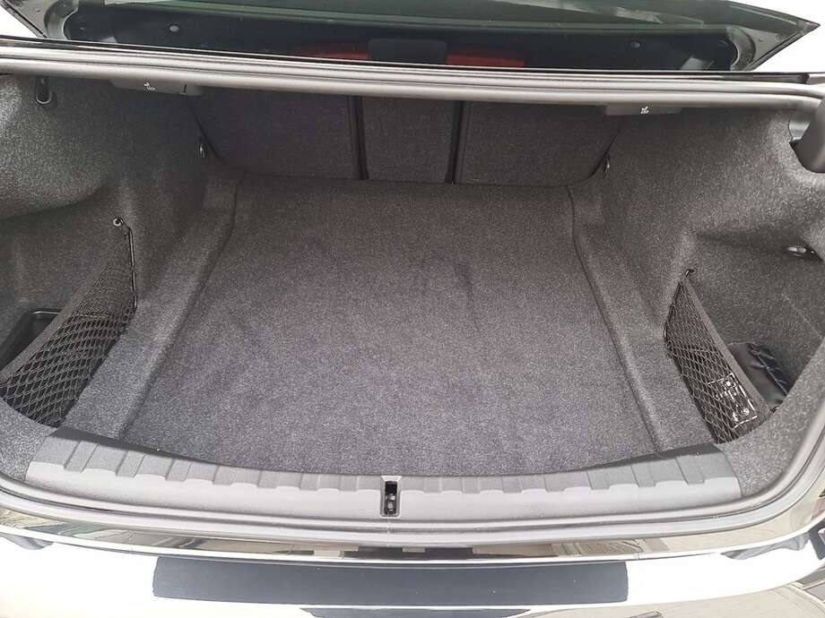 BMW 320d (Bild 20/24)