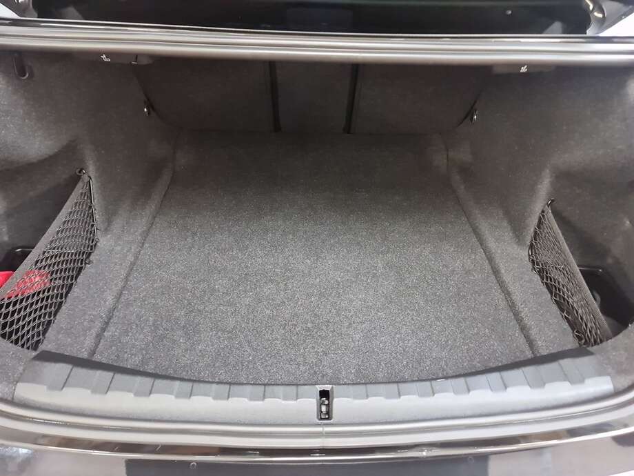 BMW 320d (Bild 20/24)
