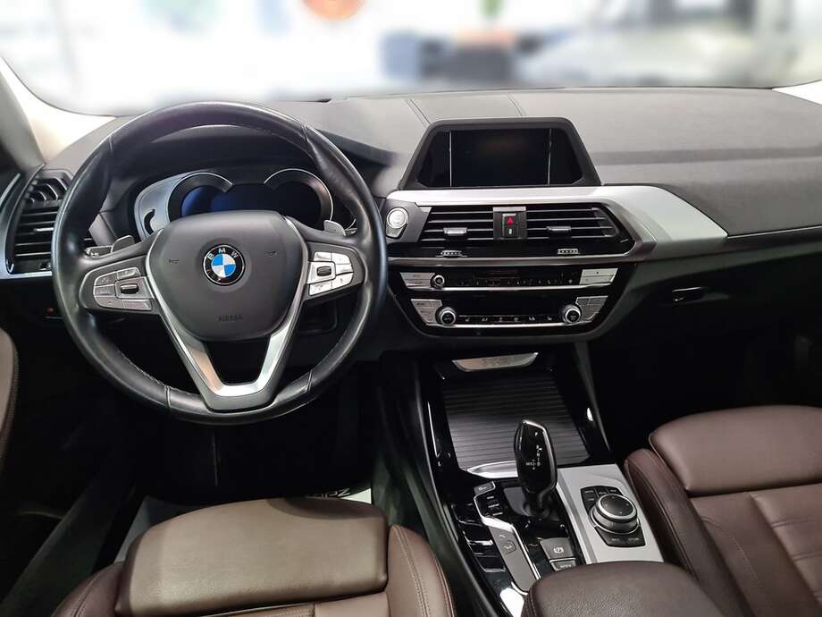 BMW X3 (Bild 11/24)