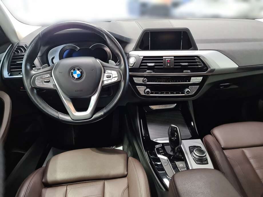 BMW X3 (Bild 12/24)