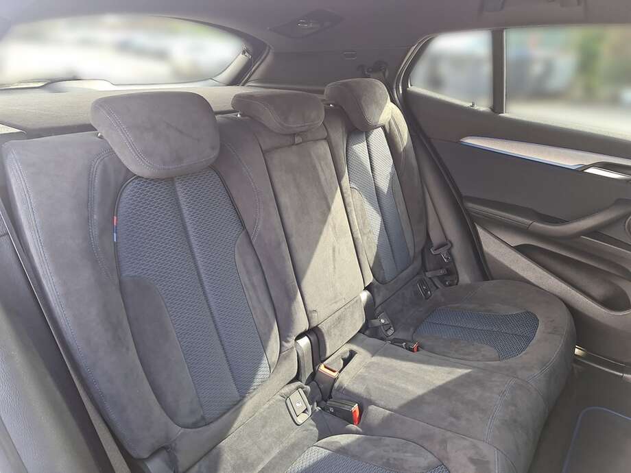 BMW X2 (Bild 18/24)