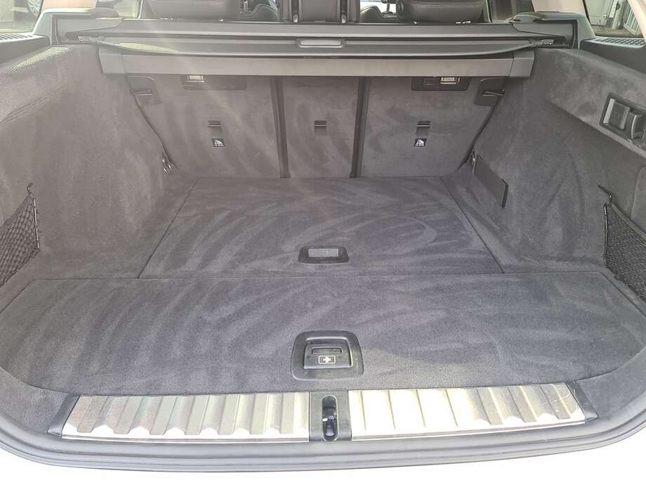 BMW 330i (Bild 20/24)