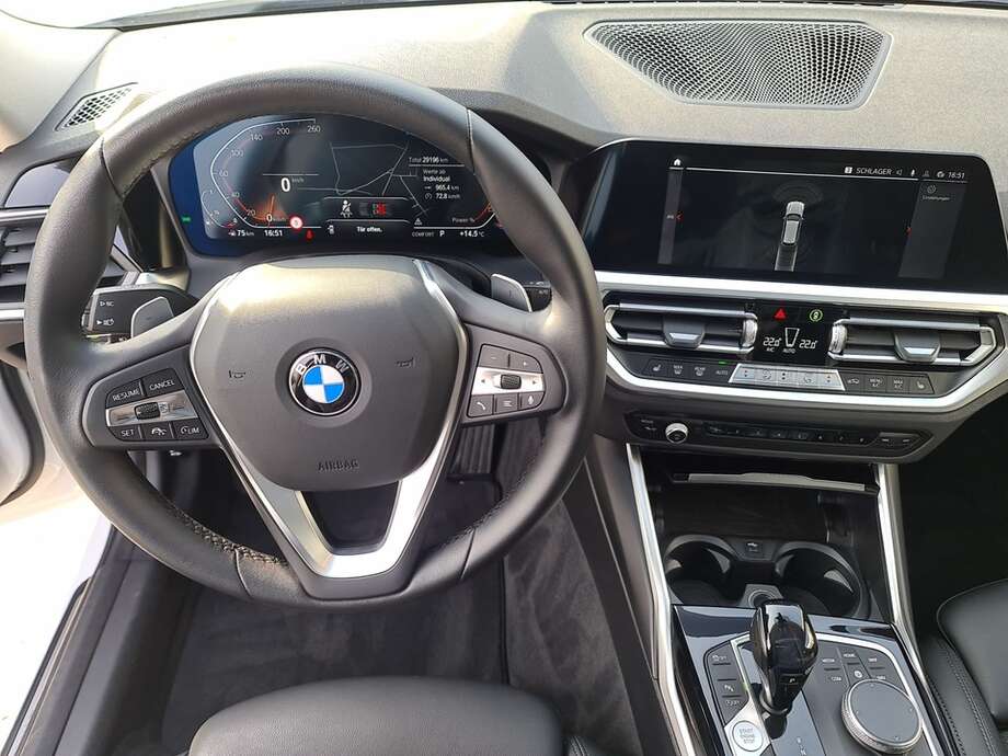 BMW 330i (Bild 24/24)