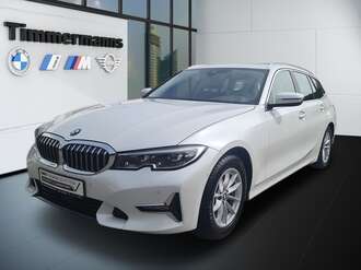 BMW 320i (Bild 1/24)