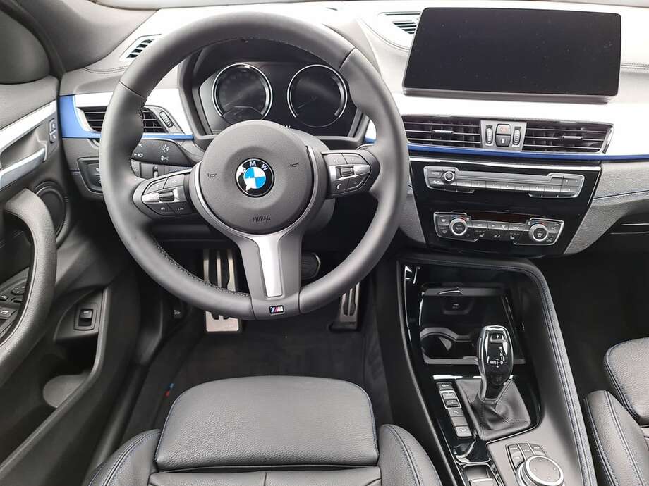BMW X2 (Bild 13/24)