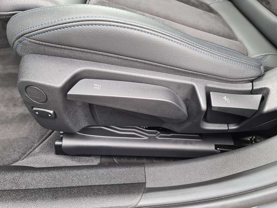 BMW 320d (Bild 17/24)