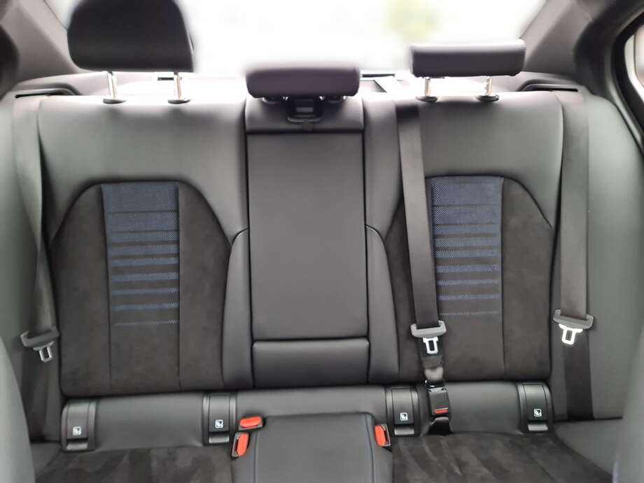 BMW 320d (Bild 19/24)