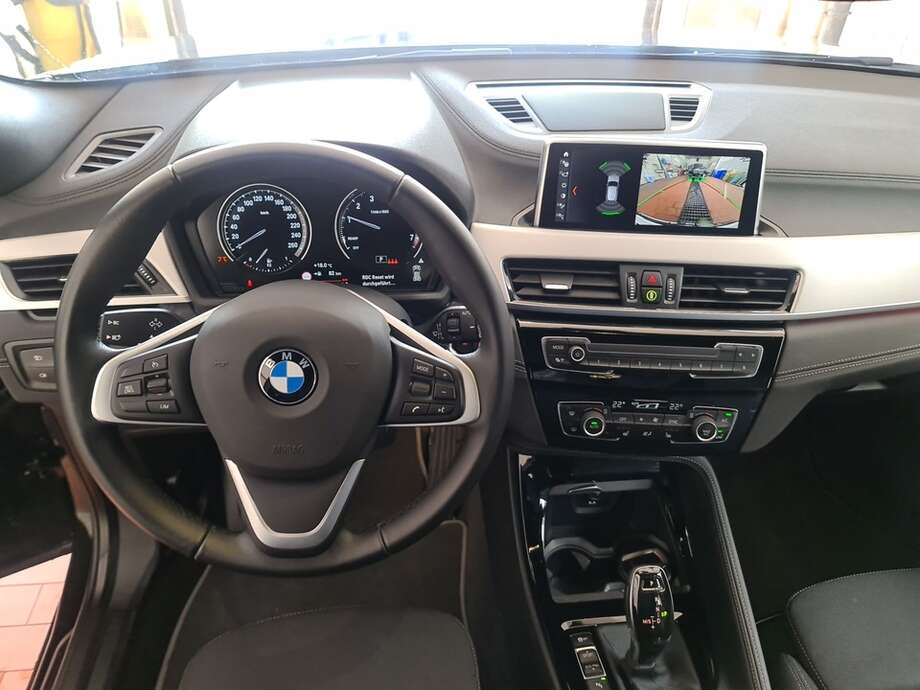 BMW X2 (Bild 24/24)