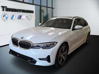 BMW 330e (Bild 1/24)