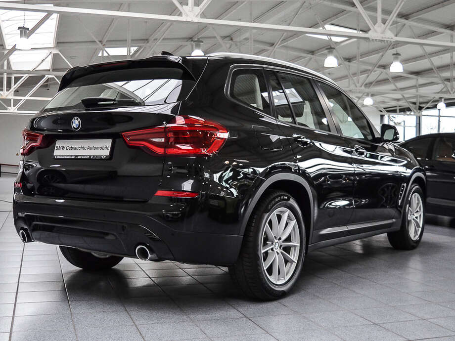 BMW X3 (Bild 2/17)