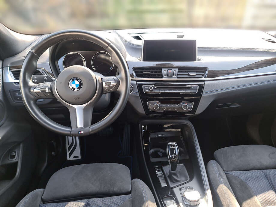 BMW X2 (Bild 12/25)