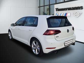 Volkswagen Golf (Bild 3/23)