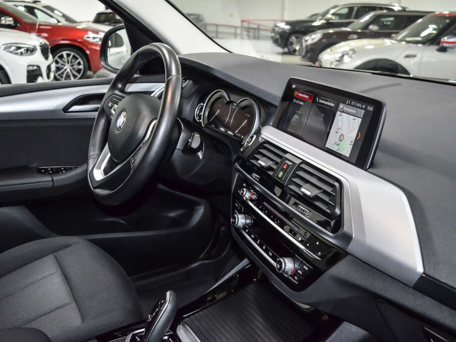 BMW X3 (Bild 7/17)