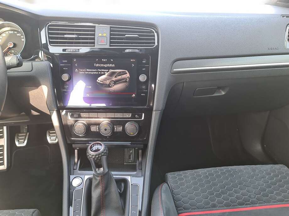 Volkswagen Golf (Bild 15/23)