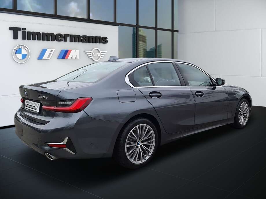 BMW 320d xDrive (Bild 5/24)