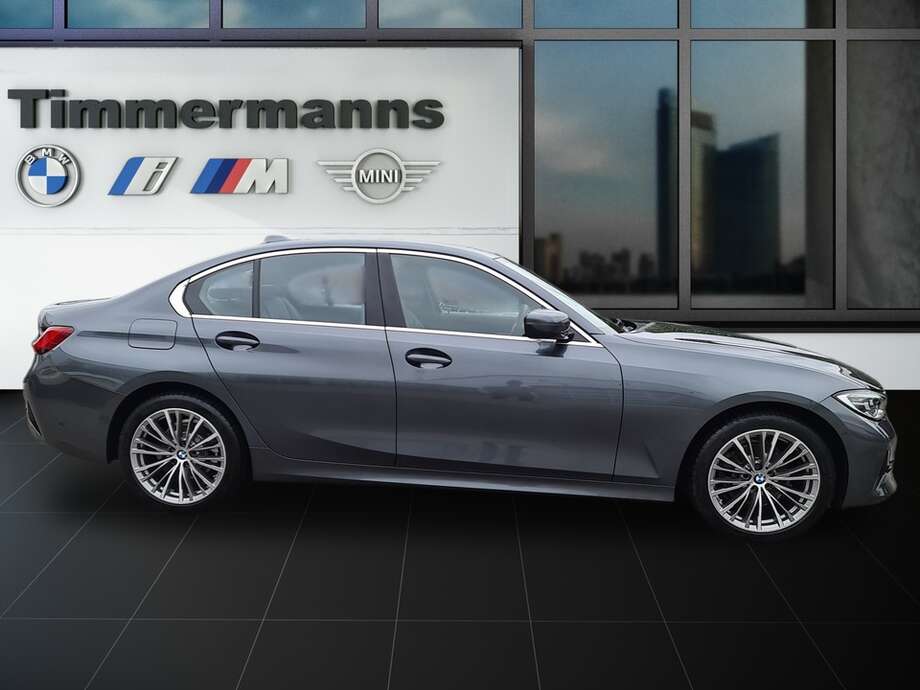 BMW 320d xDrive (Bild 6/24)