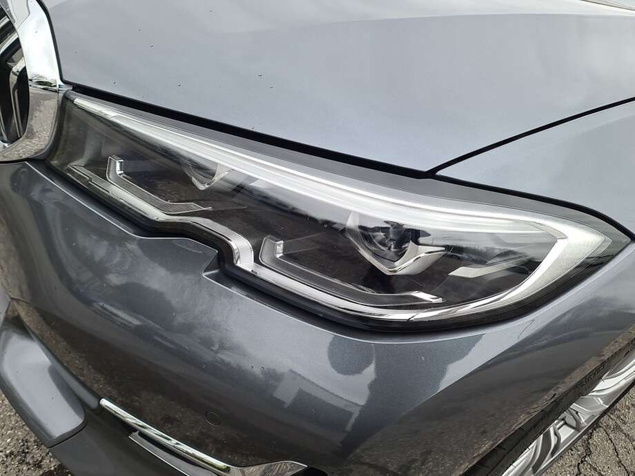 BMW 320d xDrive (Bild 8/24)