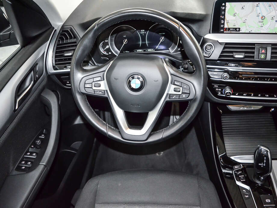 BMW X3 (Bild 10/17)