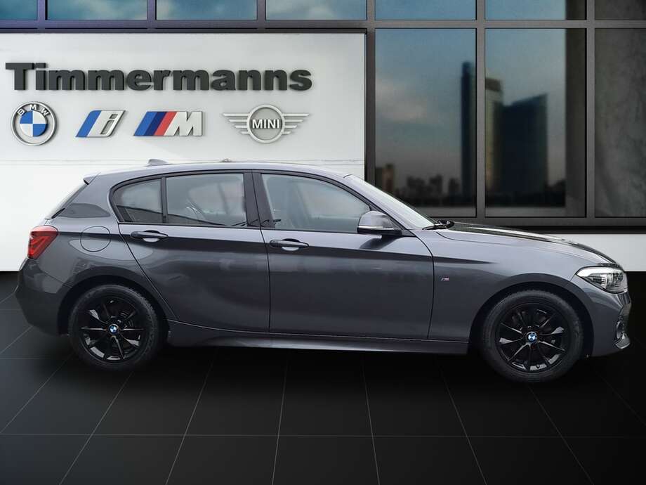 BMW 120d (Bild 6/24)