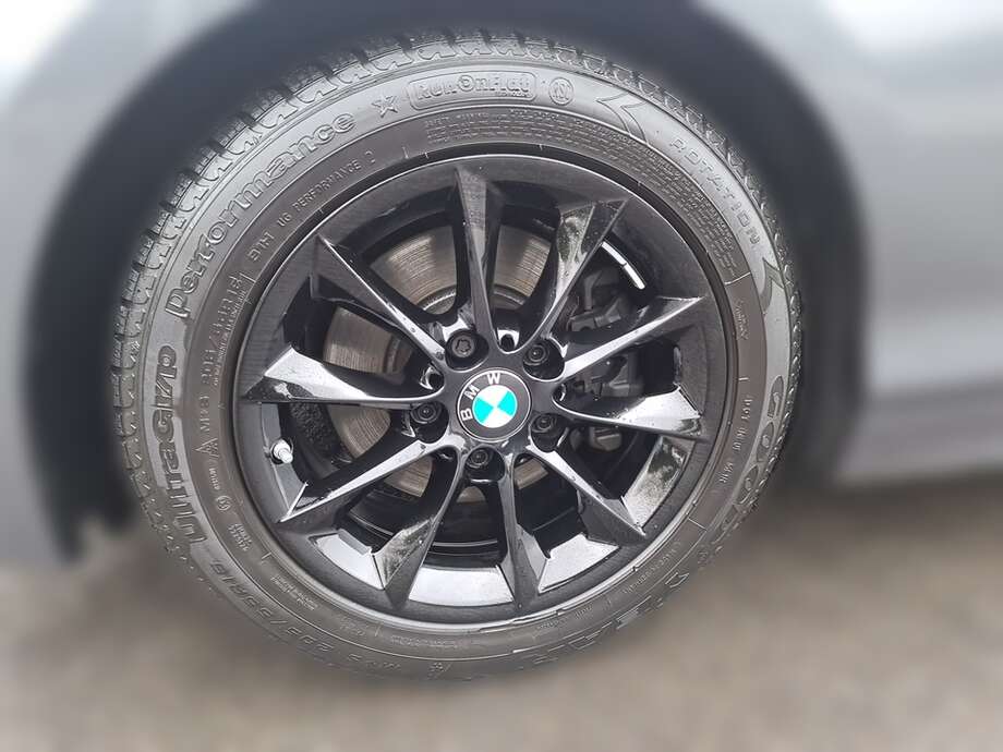 BMW 120d (Bild 9/24)