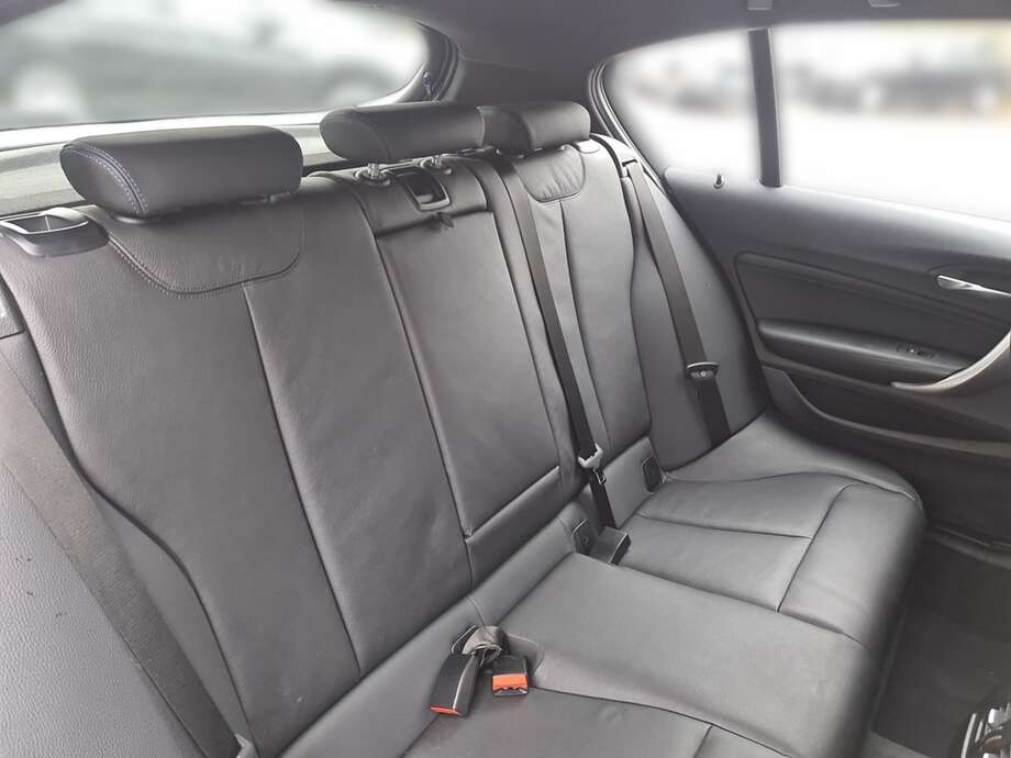 BMW 120d (Bild 18/24)