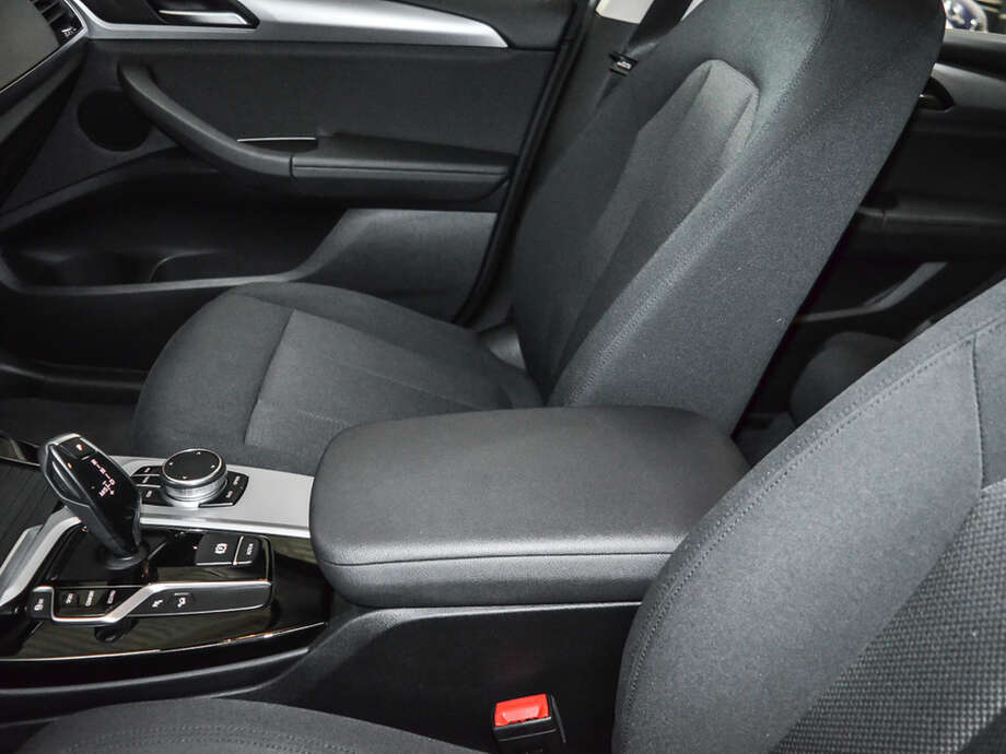 BMW X3 (Bild 13/17)