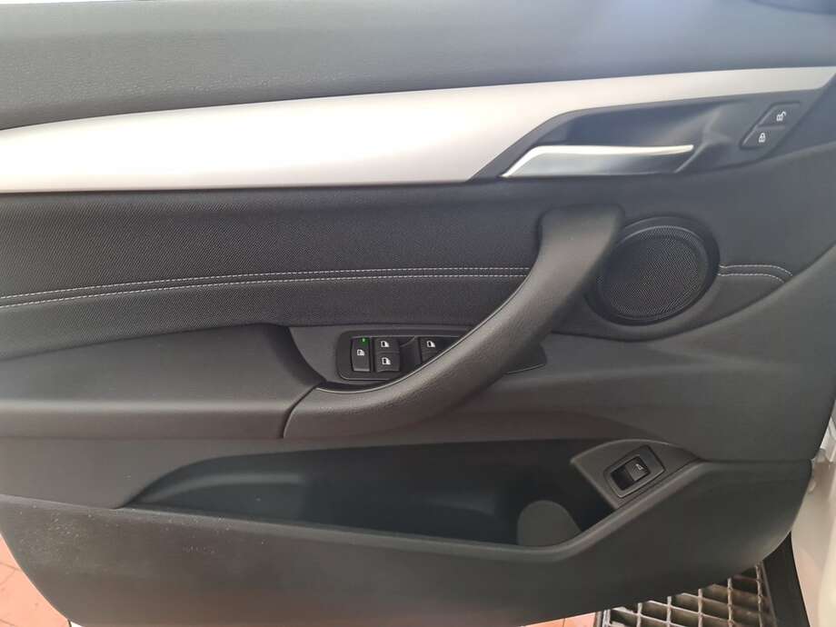 BMW X2 (Bild 22/24)