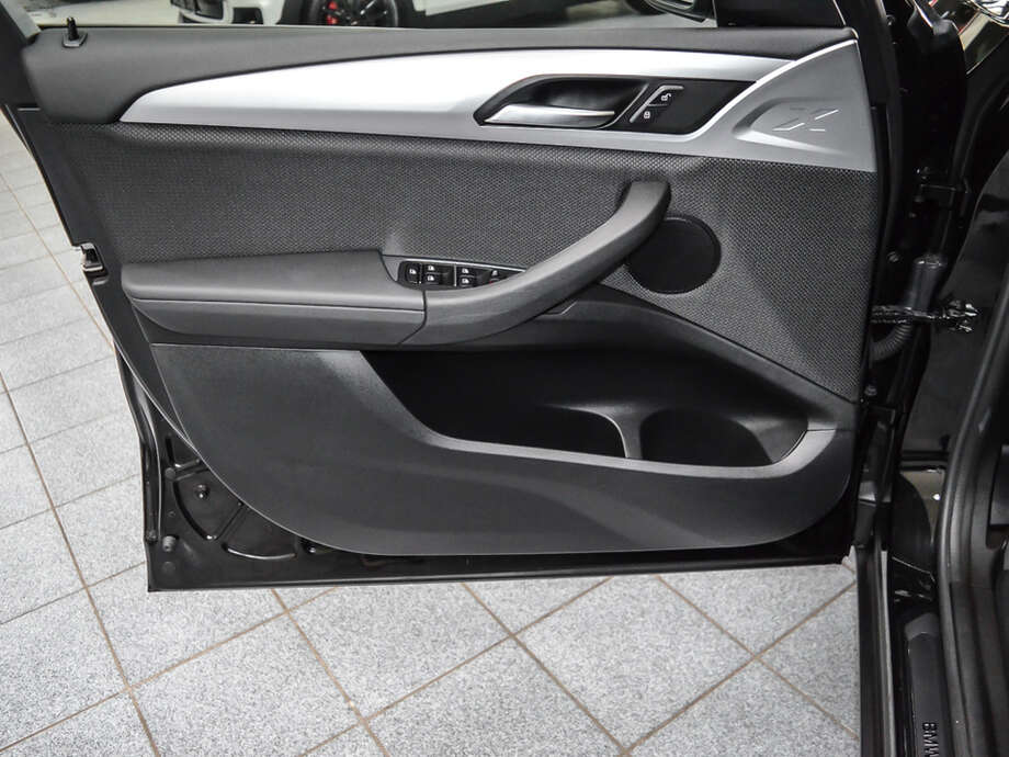 BMW X3 (Bild 15/17)