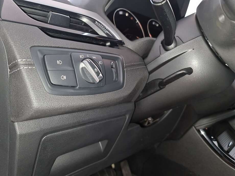 BMW X2 (Bild 23/24)
