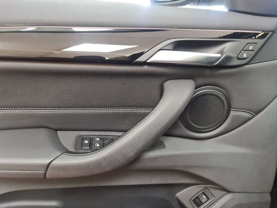 BMW X1 (Bild 22/24)