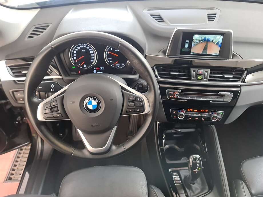 BMW X1 (Bild 24/24)