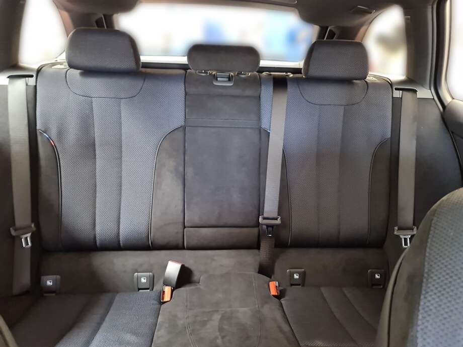 BMW 520d (Bild 19/24)