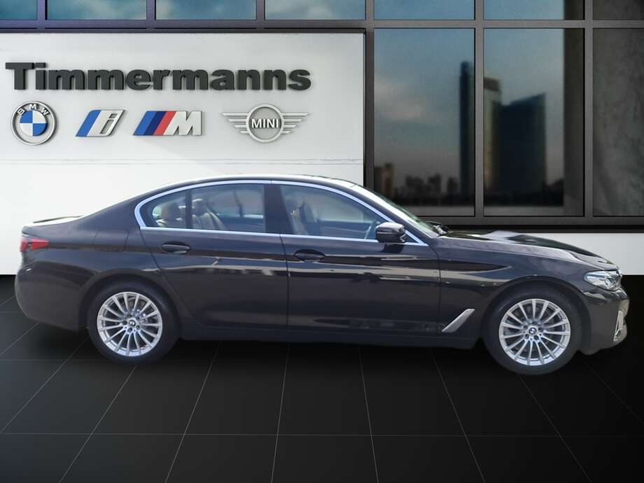 BMW 520d (Bild 6/24)