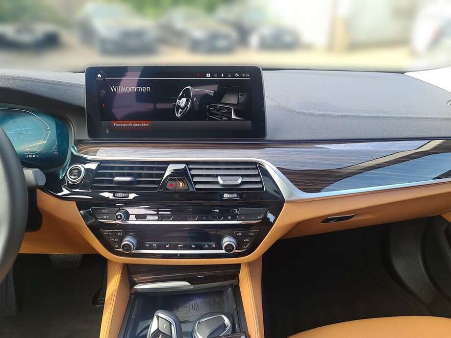 BMW 520d (Bild 15/24)