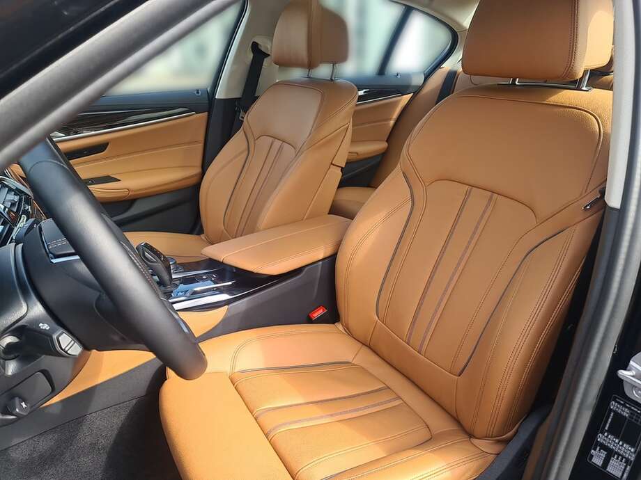 BMW 520d (Bild 16/24)