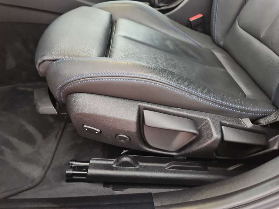BMW 320d (Bild 17/24)