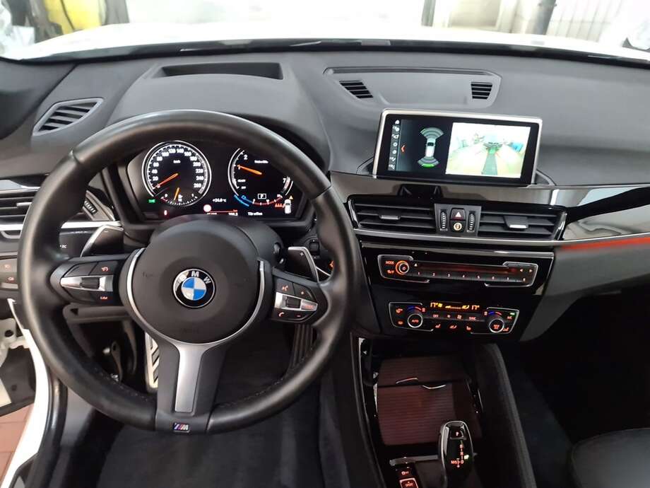 BMW X1 (Bild 24/24)