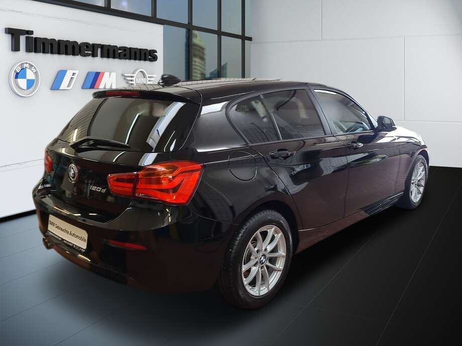 BMW 120d (Bild 5/24)