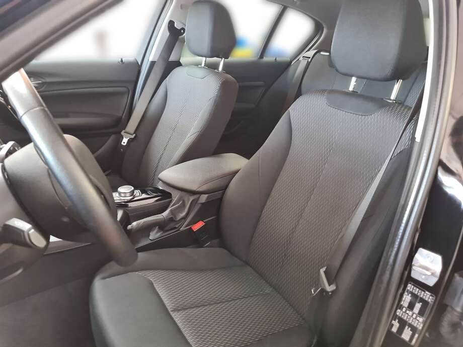 BMW 120d (Bild 16/24)