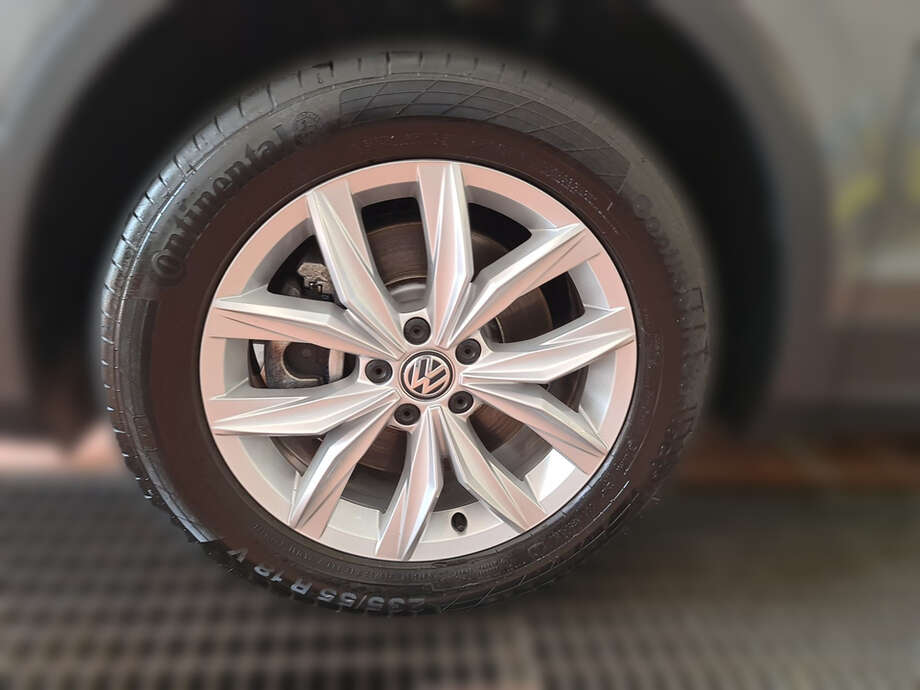 Volkswagen Tiguan (Bild 10/25)