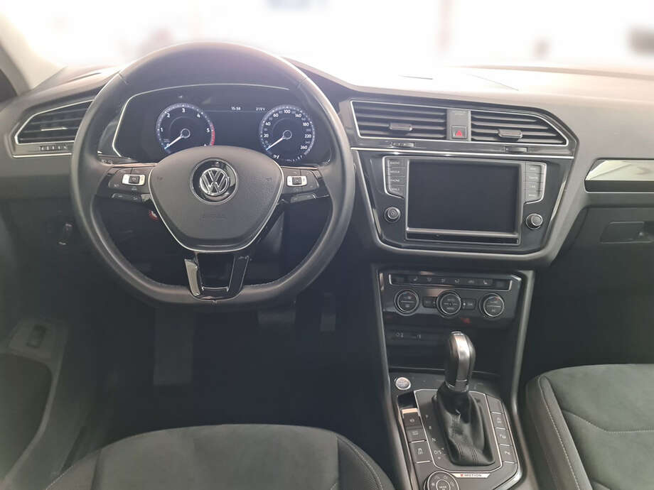 Volkswagen Tiguan (Bild 12/25)