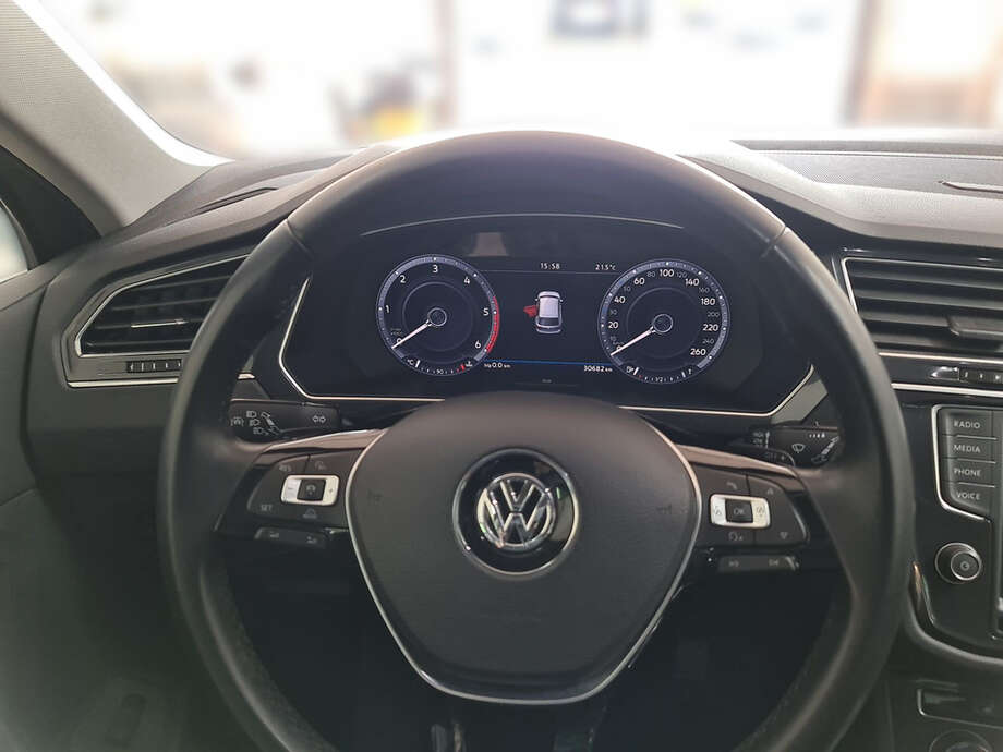 Volkswagen Tiguan (Bild 15/25)