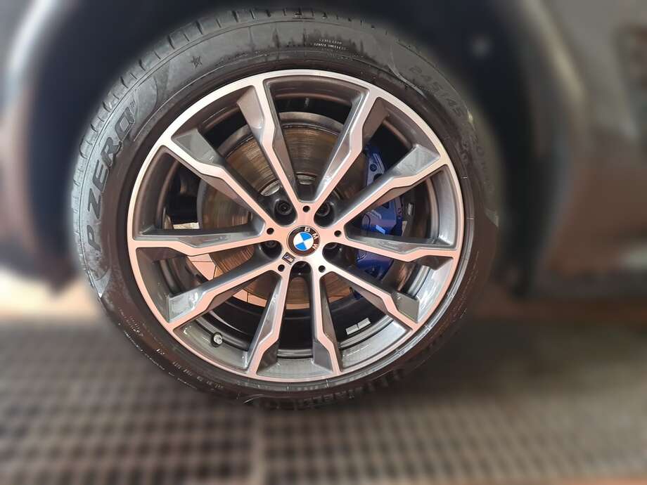 BMW X3 (Bild 9/24)
